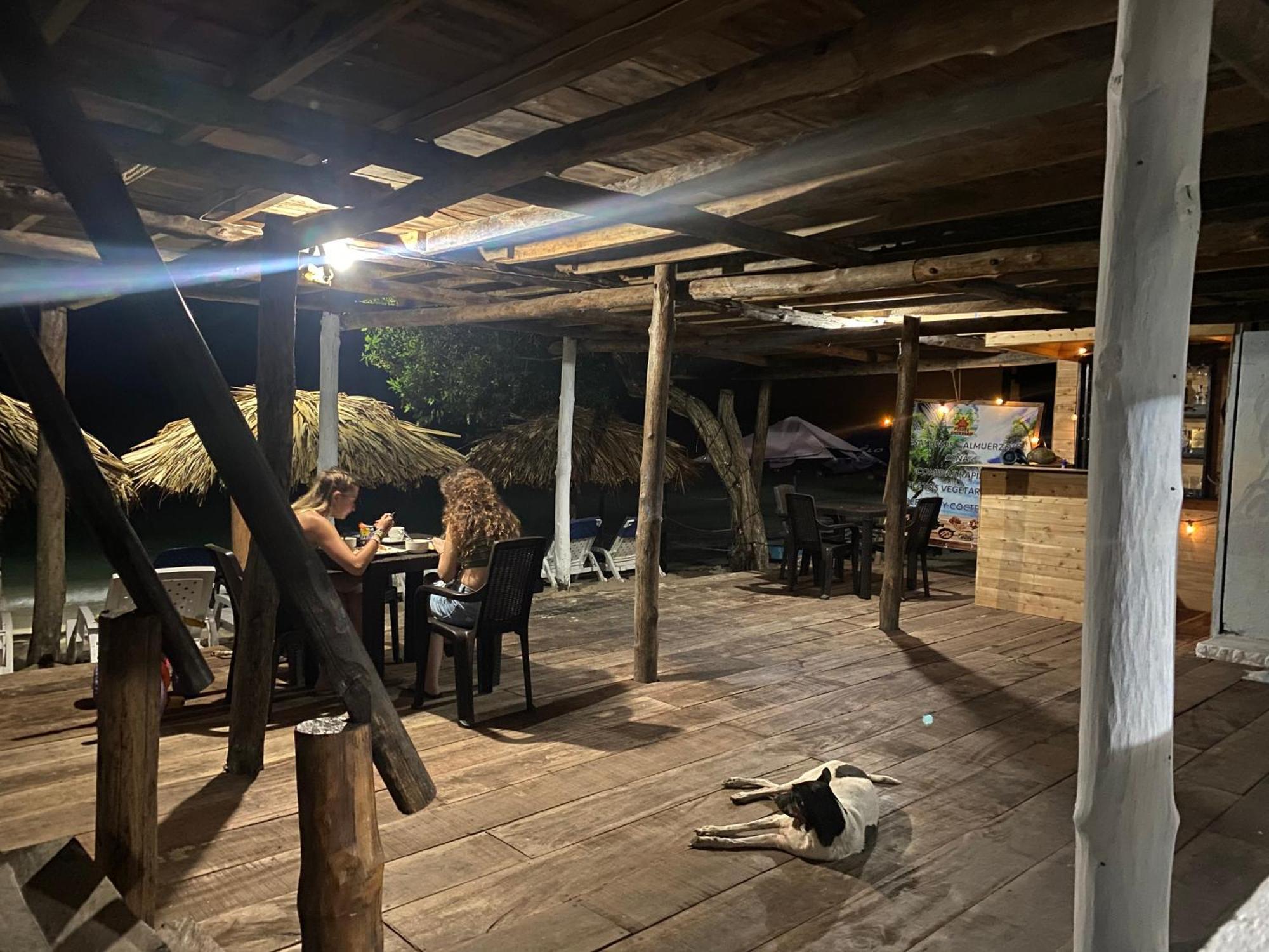 Posada Shekinah Baru بلايا بلانكا المظهر الخارجي الصورة